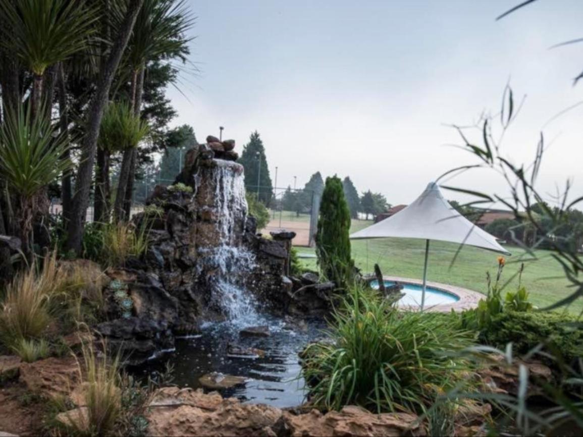 Leisure Time Rentals - Qwantani Resort Harrismith Eksteriør billede